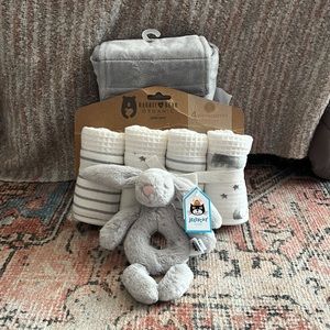 NWT soft baby set! Fuzzy Sheet, rattle and wash clothes